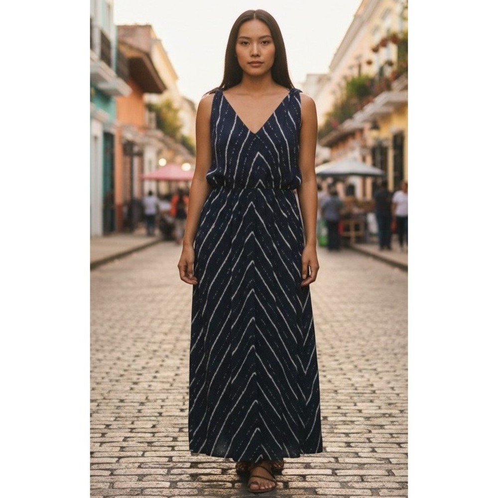 H&M Chevron Printed Maxi Dress Size 12 V-Neck Ring Strap Geometric Abstract